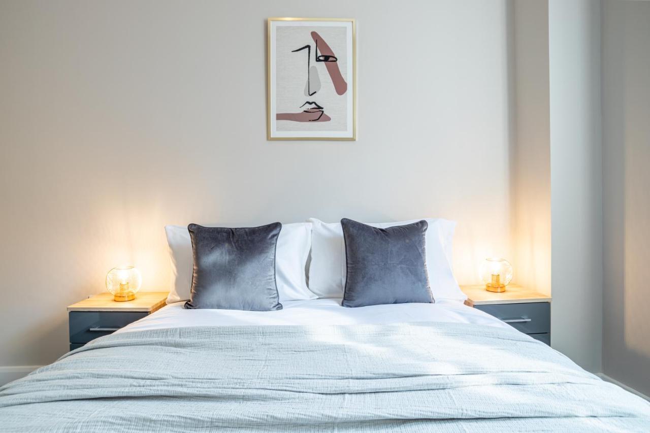 Elegant 1 Bedroom Apartments View & Parking By Opulent Sunderland (Tyne and Wear) Exterior foto